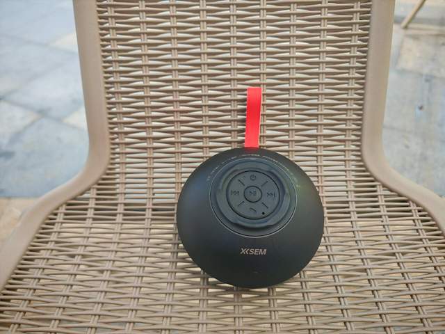 美声西圣便携蓝牙小音箱上手简评凯发k8娱乐登录还原自然音场的(图4)